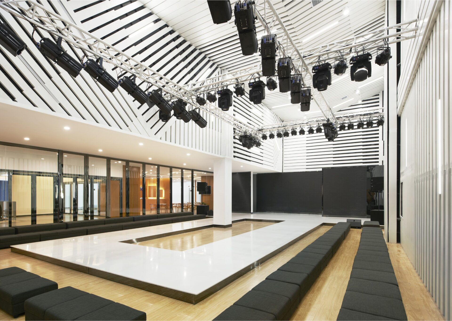 SHIJIAZHUANG YIXIN CULTURE